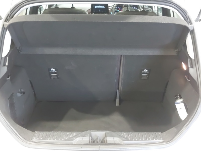 Used Ford Fiesta 2019 for sale - 78080032: Photo 8