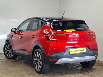 Used Renault Captur 2023 for sale - 79704597: Photo