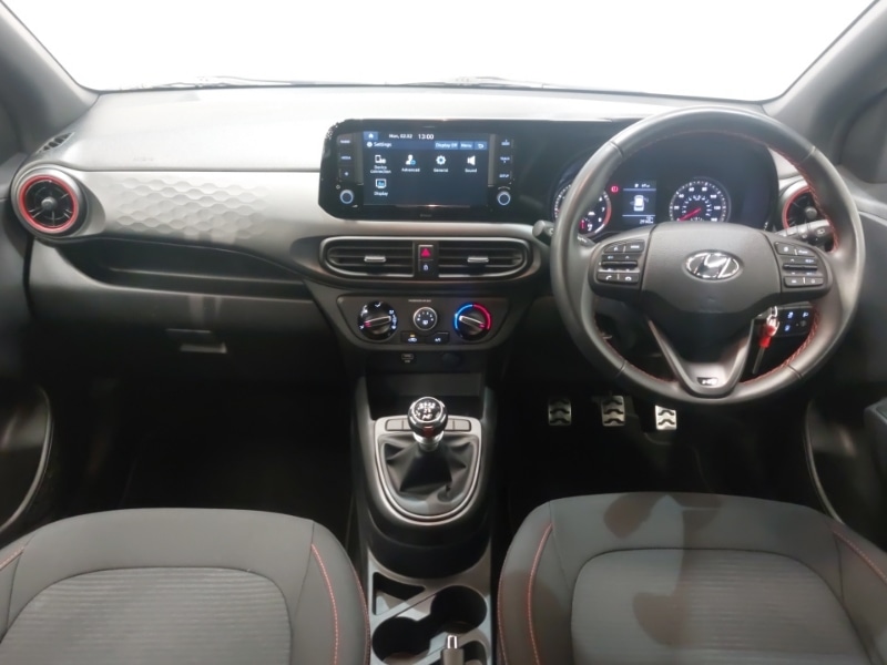 Used Hyundai i10 2021 for sale - 77580124: Photo 2