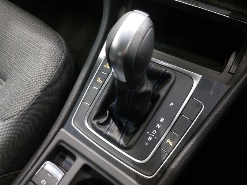 Used Volkswagen Golf 2020 for sale - 76741705: Photo 12