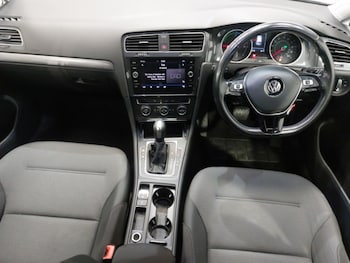 Used Volkswagen Golf 2020 for sale - 76741705: Photo