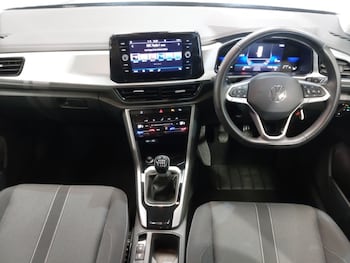 Used Volkswagen T-Roc 2023 for sale - 75656853: Photo