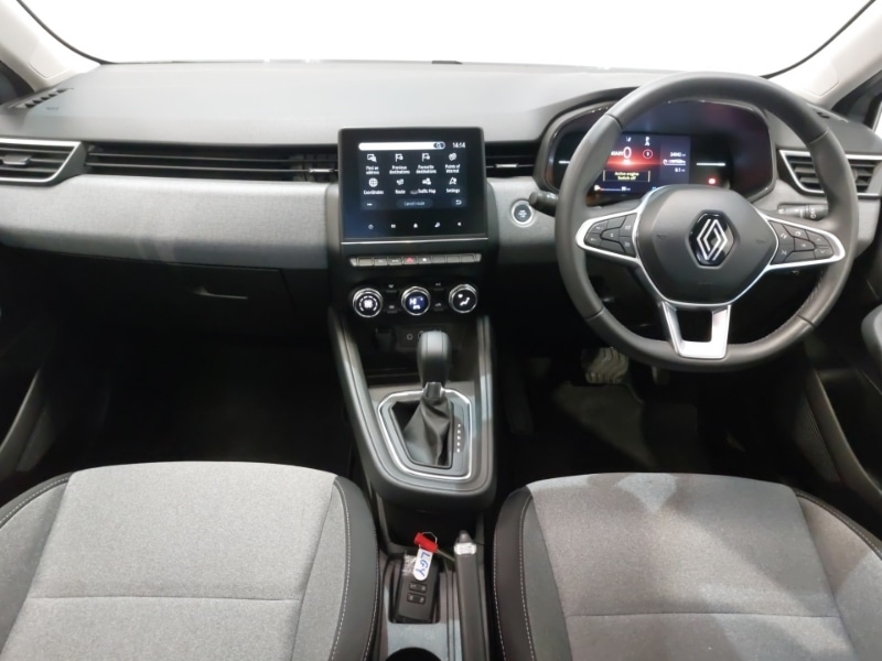 Used Renault Clio 2024 for sale - 77596462: Photo 2