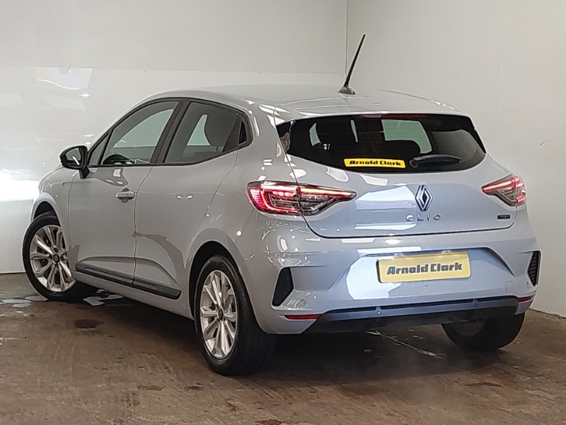 Used Renault Clio 2024 for sale - 77596462: Photo 3