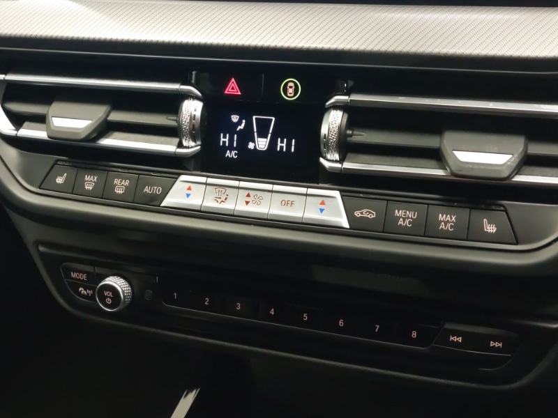 Used BMW 1 Series 2024 for sale - 77051165: Photo 13