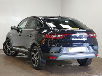 Used Renault Arkana 2023 for sale - 77933499: Photo