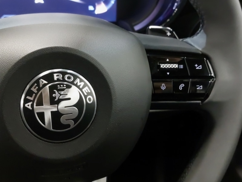 Used Alfa Romeo Junior 2025 for sale - 78006200: Photo 16