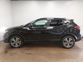 Used Nissan Qashqai 2018 for sale - 76537196: Photo