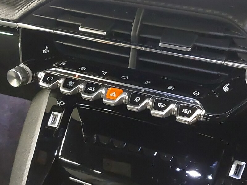 Used Peugeot 2008 2022 for sale - 77047139: Photo 13