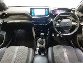 Used Peugeot 2008 2022 for sale - 77047139: Photo