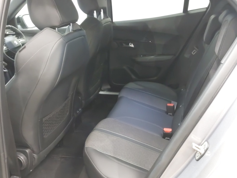 Used Peugeot 2008 2022 for sale - 77047139: Photo 6