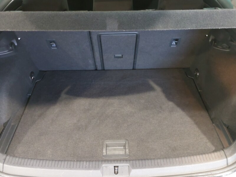 Used Volkswagen Golf 2020 for sale - 76815964: Photo 8