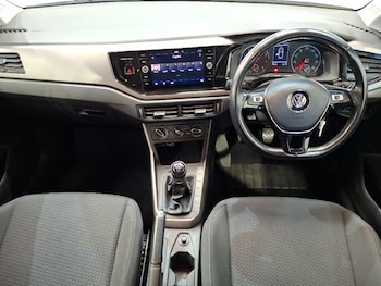 Used Volkswagen Polo 2021 for sale - 79332427: Photo