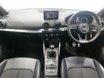Used Audi Q2 2017 for sale - 78642470: Photo