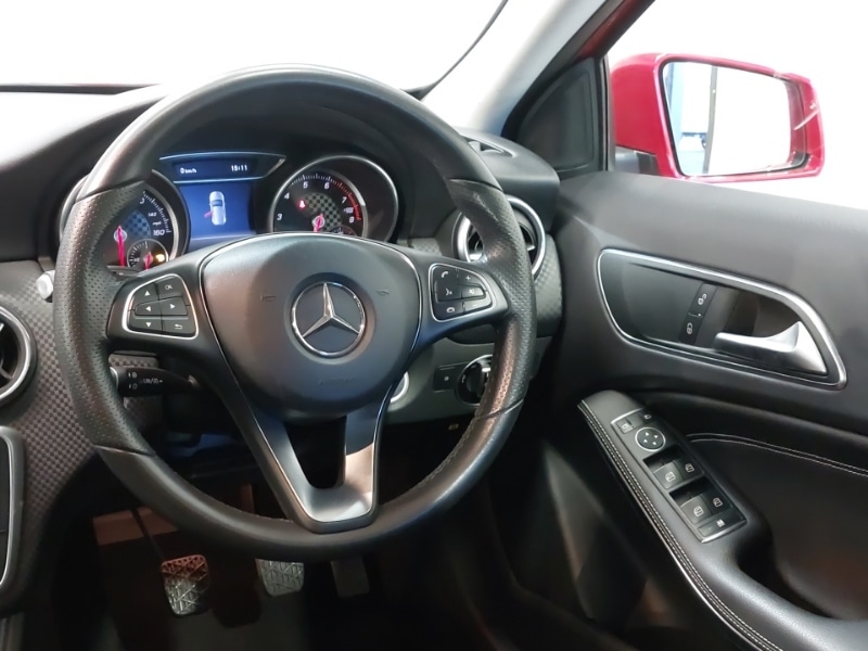 Used Mercedes-Benz A-Class 2017 for sale - 77891878: Photo 11