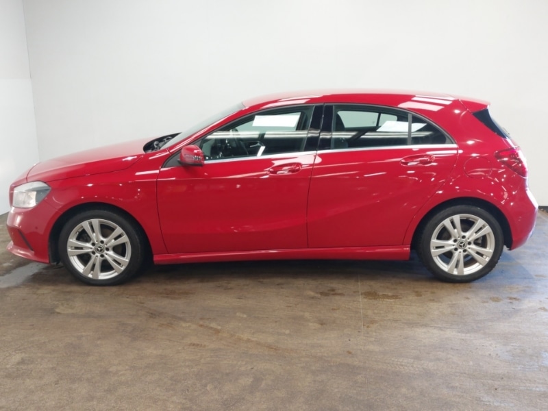 Used Mercedes-Benz A-Class 2017 for sale - 77891878: Photo 4