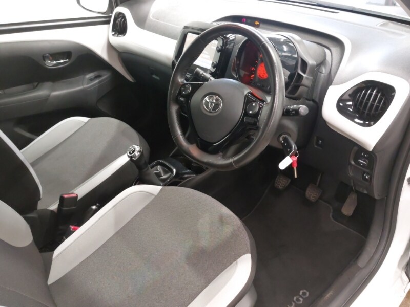 Used Toyota AYGO 2017 for sale - 76651657: Photo 18