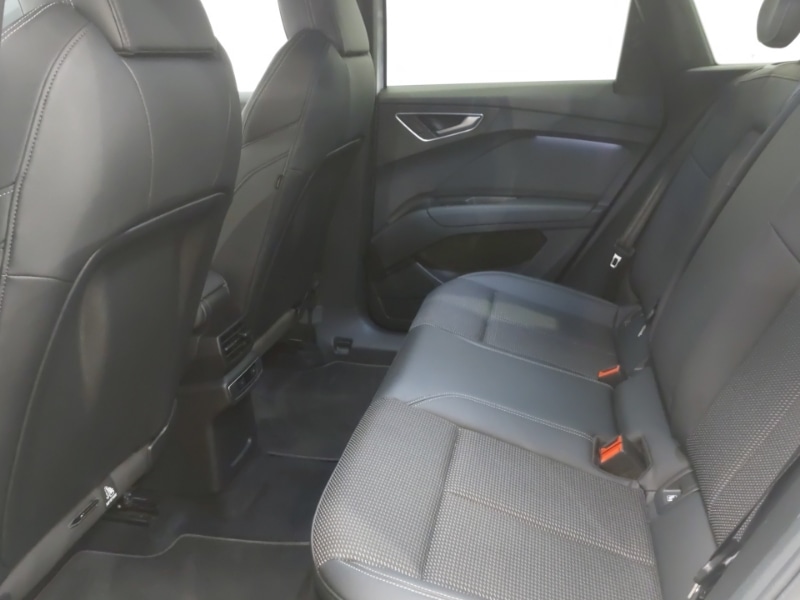 Used Audi Q4 e-tron 2022 for sale - 77338347: Photo 6