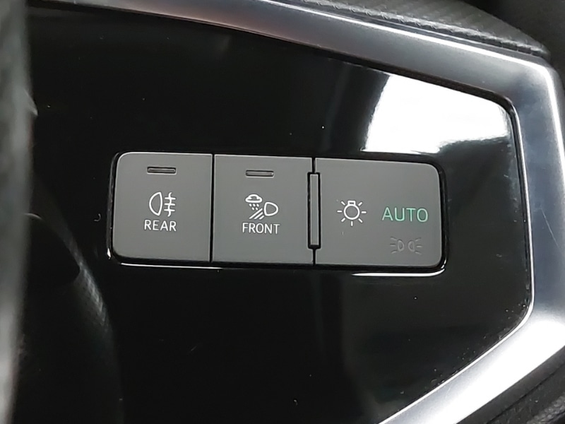 Used Audi Q3 2019 for sale - 76160890: Photo 17
