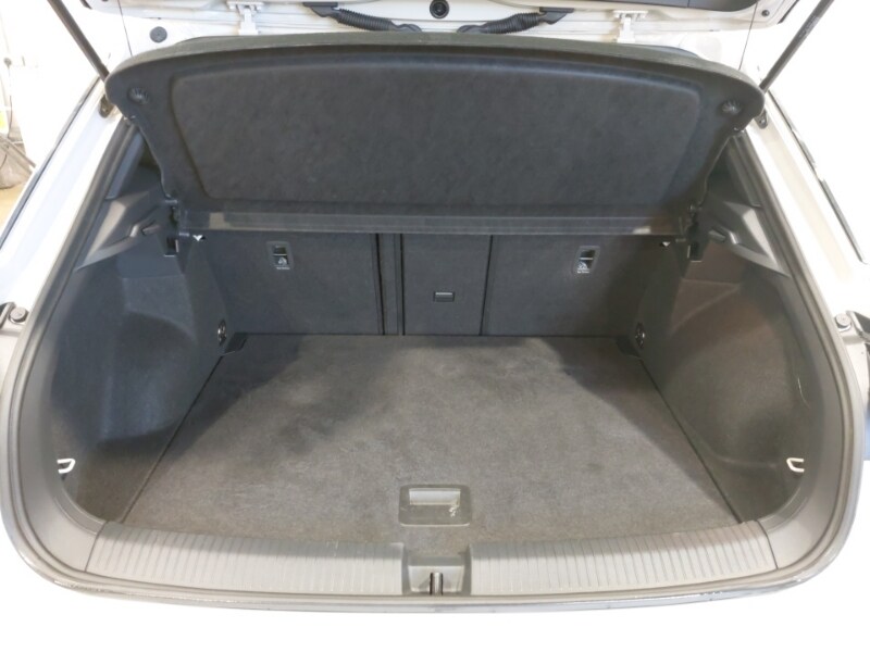 Used Volkswagen T-Roc 2024 for sale - 77702173: Photo 8