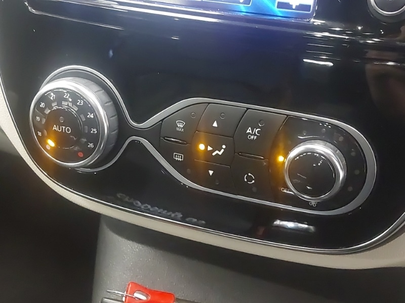 Used Renault Captur 2018 for sale - 78126237: Photo 13