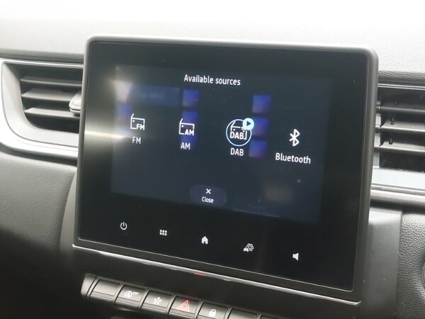 Used Renault Captur 2022 for sale - 76052104: Photo 15