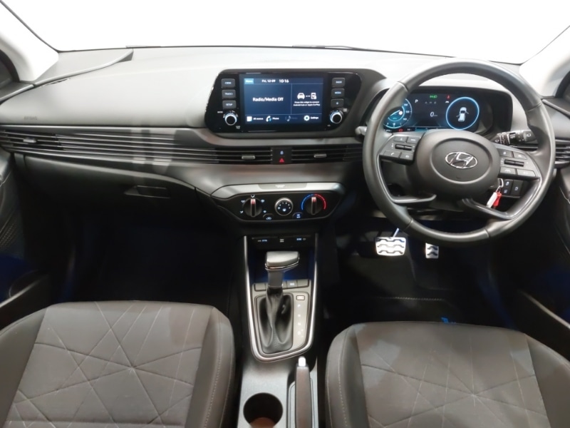 Used Hyundai BAYON 2023 for sale - 76055017: Photo 2