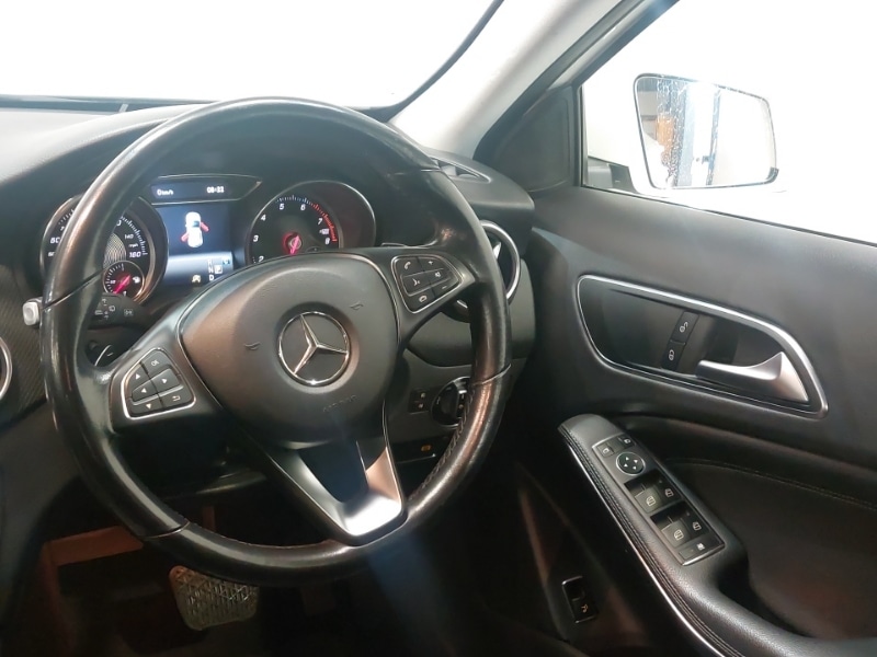 Used Mercedes-Benz GLA 2018 for sale - 76387849: Photo 10