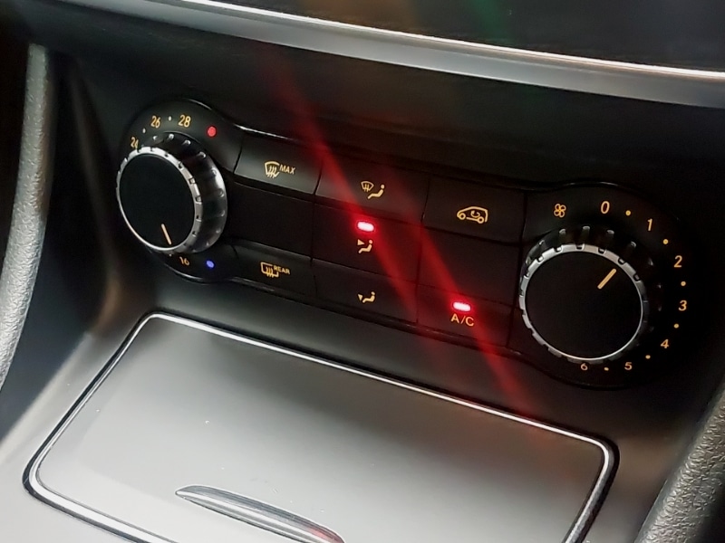 Used Mercedes-Benz GLA 2018 for sale - 76387849: Photo 13