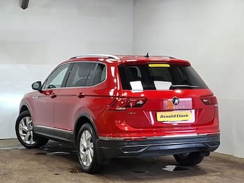 Used Volkswagen Tiguan Allspace 2023 for sale - 79844235: Photo