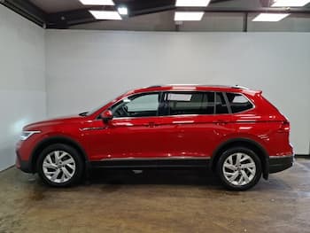 Used Volkswagen Tiguan Allspace 2023 for sale - 79844235: Photo