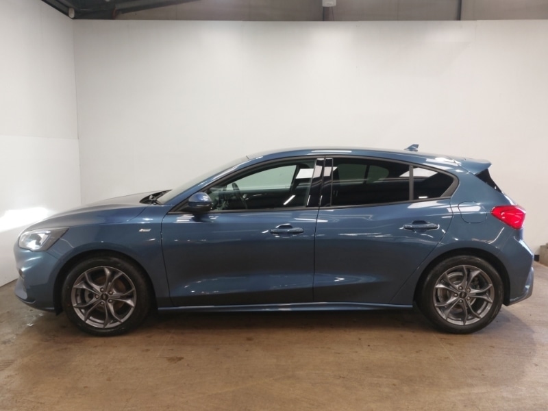 Used Ford Focus 2021 for sale - 77062614: Photo 4