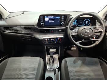 Used Hyundai i20 2023 for sale - 79654106: Photo