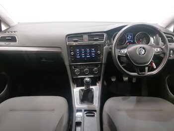 Used Volkswagen Golf 2019 for sale - 78126222: Photo