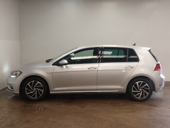 Used Volkswagen Golf 2019 for sale - 78126222: Photo