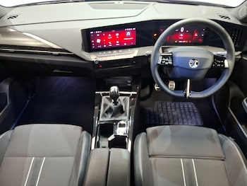 Used Vauxhall Astra 2023 for sale - 79332622: Photo