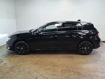 Used Vauxhall Astra 2023 for sale - 79332622: Photo