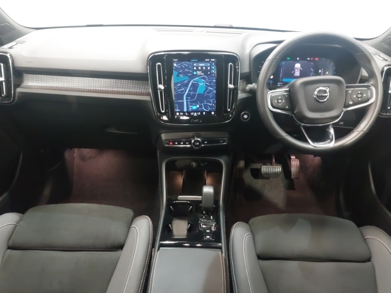 Used Volvo XC40 2024 for sale - 76906761: Photo 2