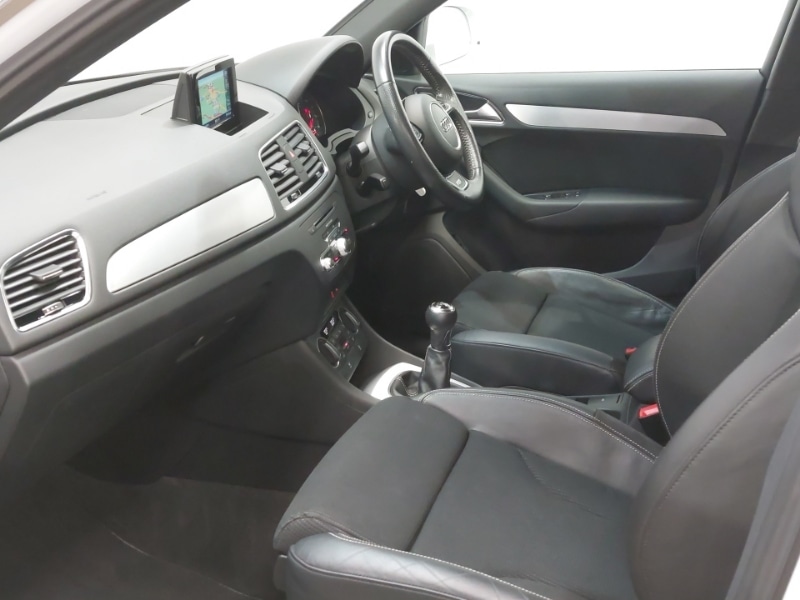 Used Audi Q3 2017 for sale - 76254543: Photo 5
