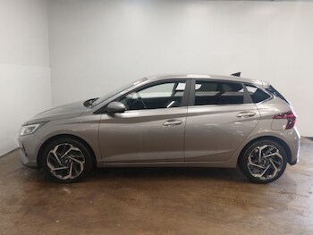 Used Hyundai i20 2022 for sale - 78480412: Photo