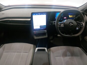 Used Renault Scenic E-Tech 2024 for sale - 76483839: Photo