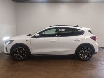 Used Ford Focus 2023 for sale - 79243341: Photo