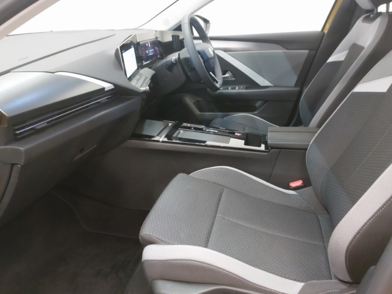 Used Vauxhall Astra 2024 for sale - 76183663: Photo 5