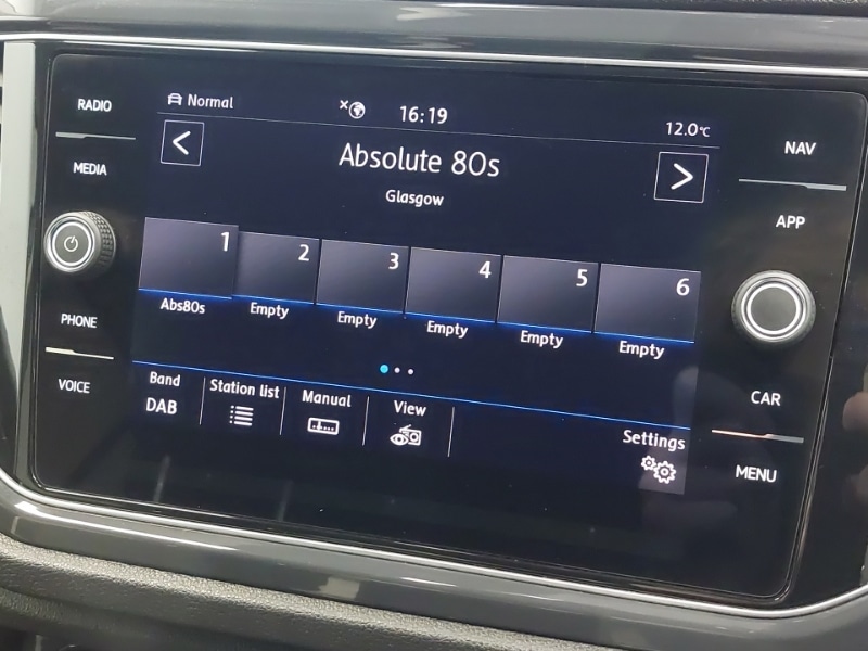 Used Volkswagen T-Roc 2018 for sale - 77750593: Photo 15