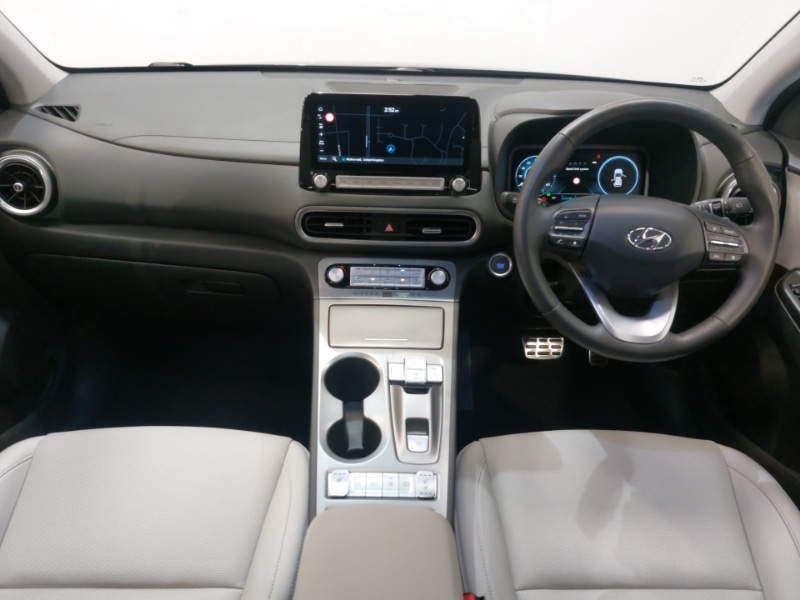 Used Hyundai KONA 2023 for sale - 76893552: Photo 2