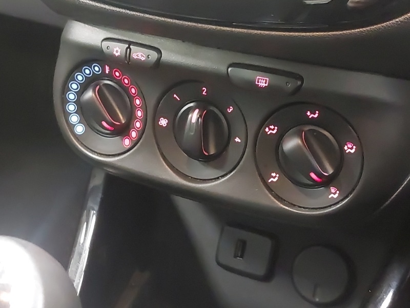 Used Vauxhall Corsa 2018 for sale - 76983180: Photo 13