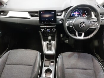 Used Renault Captur 2024 for sale - 76974937: Photo