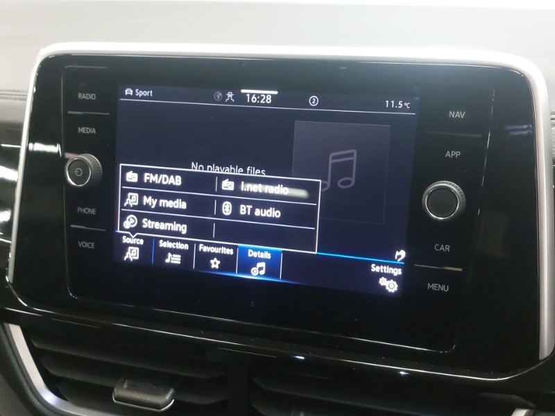 Used Volkswagen T-Roc 2023 for sale - 77433448: Photo 15