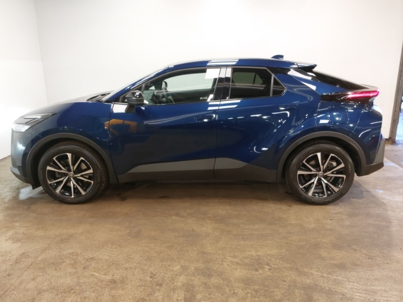 Used Toyota C-HR 2024 for sale - 77663811: Photo 4