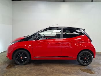Used Toyota AYGO 2017 for sale - 79786392: Photo